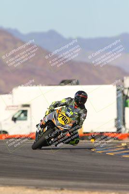 media/Dec-05-2024-Racers Edge (Thu) [[e102e0690b]]/3-B Group/Session 5 (Turn 16)/